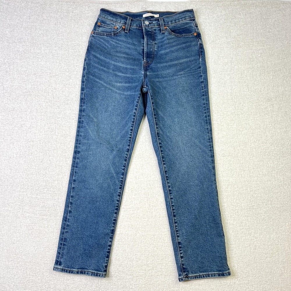 Levis Jeans Womens 29 Blue Med Wash Wedgie Straight High Rise Button Fly Denim - Picture 1 of 11